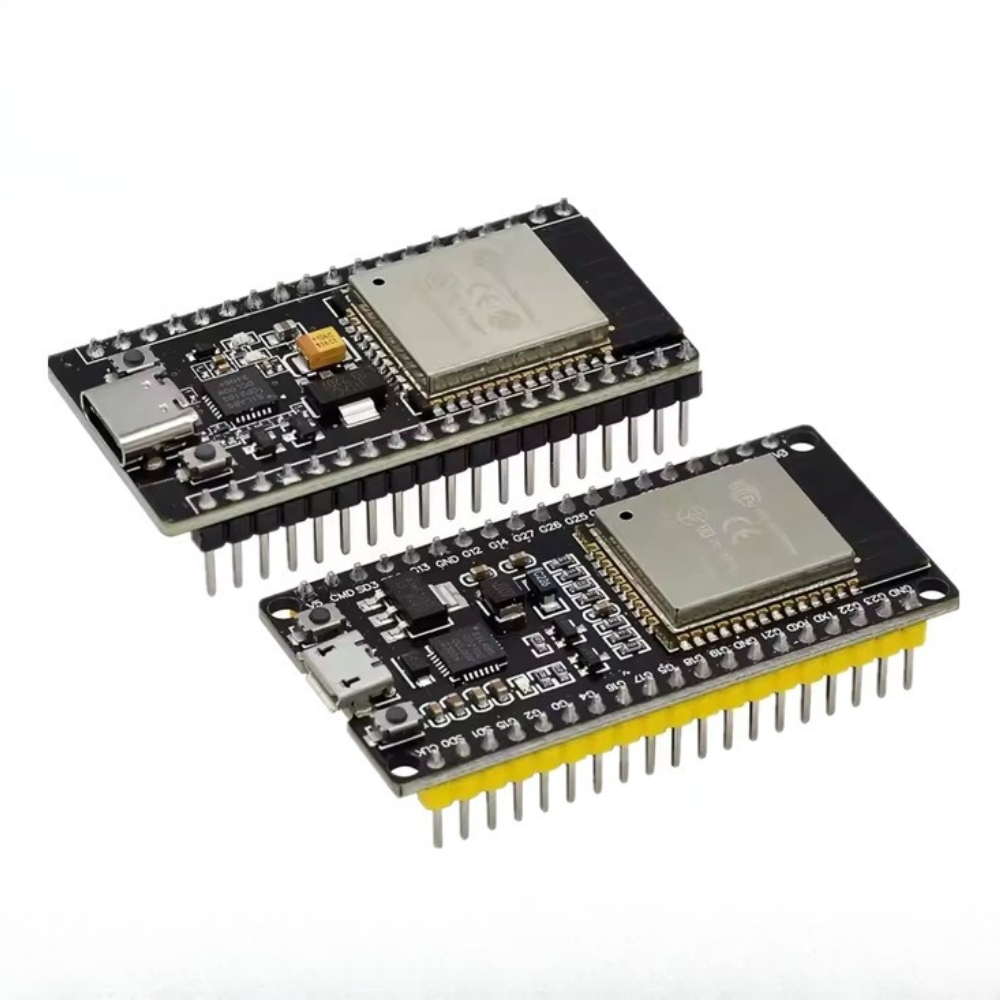 لوحة تطوير ESP32 ثنائية النواة - مراجعة Smart Home Yellow وسعره